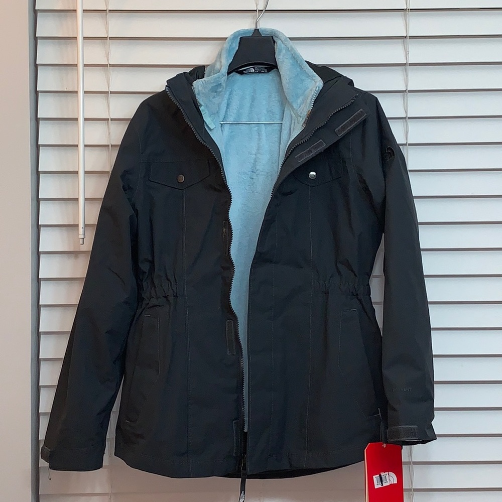 NWT The North Face kids jacket size 14-16